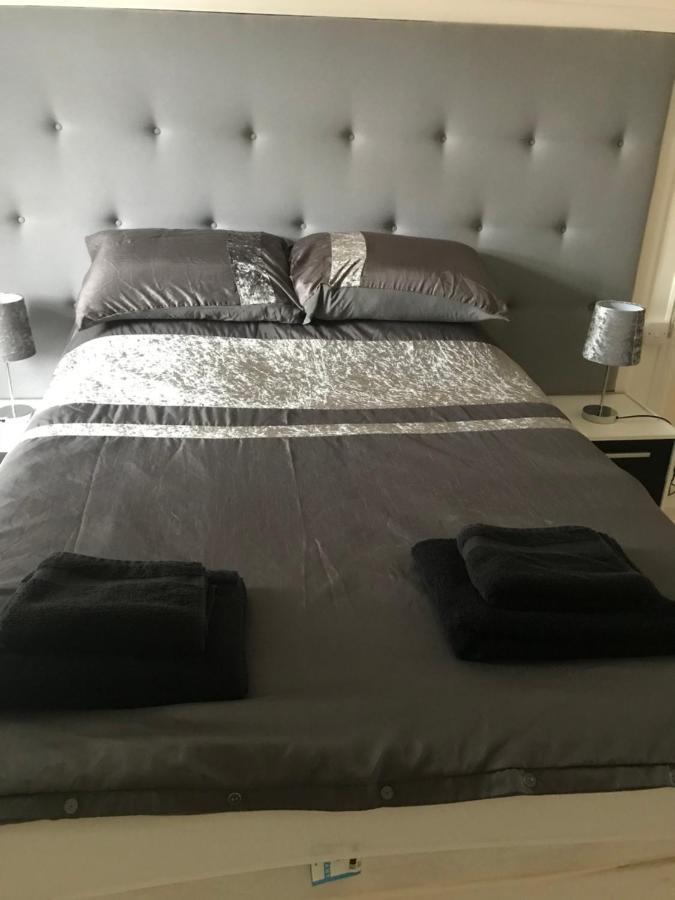 Sandy Pad'S Apartments Rhyl Dış mekan fotoğraf