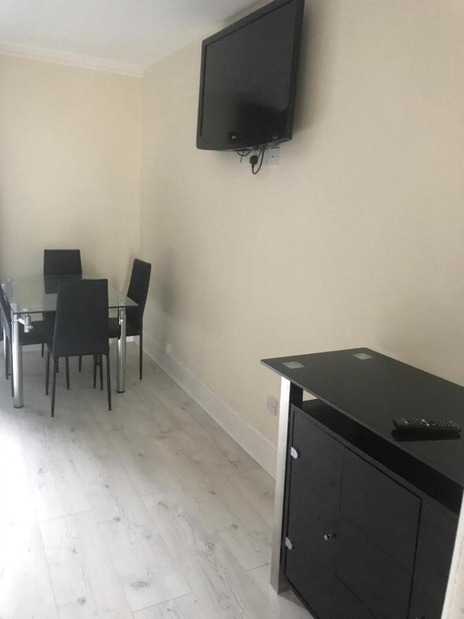 Sandy Pad'S Apartments Rhyl Dış mekan fotoğraf